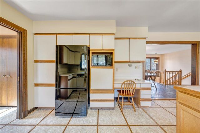 957 Lakemount DR, Moneta, VA 24121