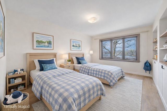 957 Lakemount DR, Moneta, VA 24121