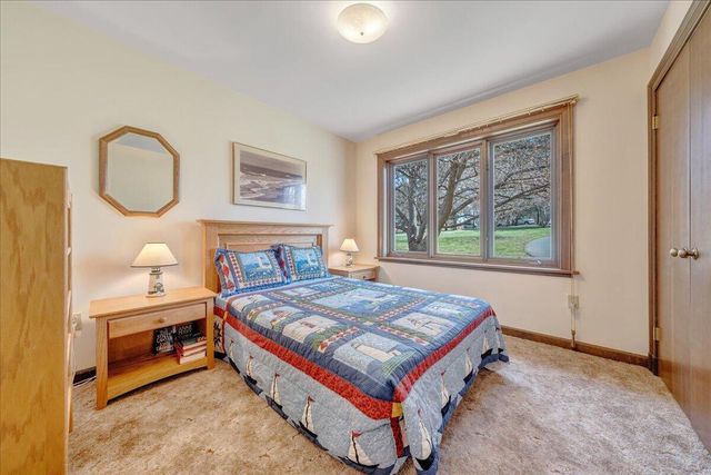 957 Lakemount DR, Moneta, VA 24121