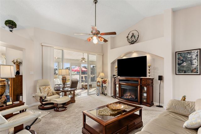 25233 LOST OAK CIRCLE, Leesburg, FL 34748