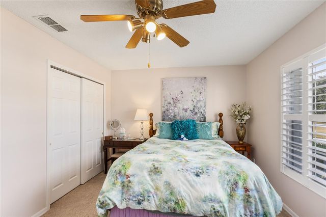 25233 LOST OAK CIRCLE, Leesburg, FL 34748