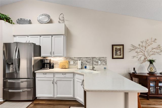 25233 LOST OAK CIRCLE, Leesburg, FL 34748