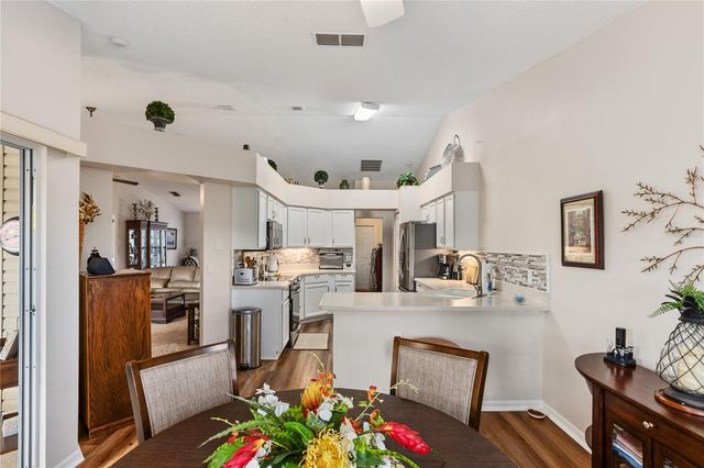 25233 LOST OAK CIRCLE, Leesburg, FL 34748