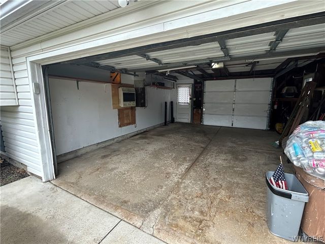 101 Phyllis Drive, West Seneca, NY 14224