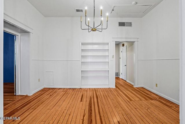 3225 Fort Boulevard 1, El Paso, TX 79930