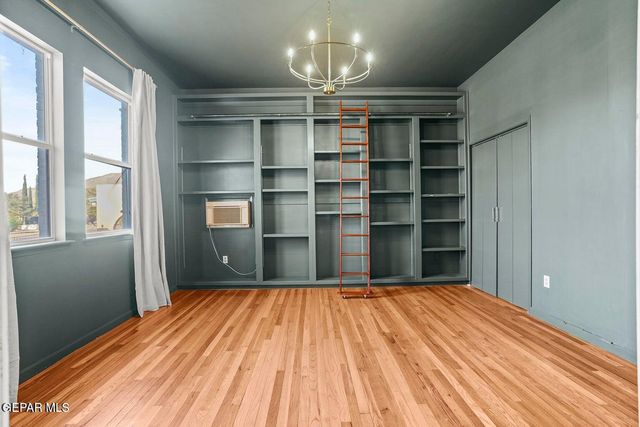 3225 Fort Boulevard 1, El Paso, TX 79930