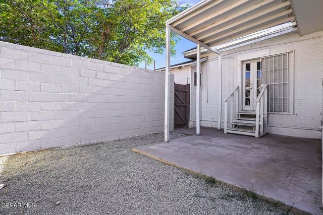 3225 Fort Boulevard 1, El Paso, TX 79930