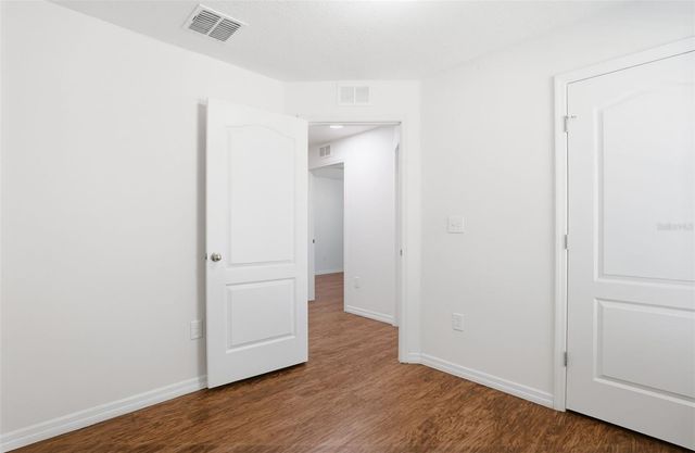 906 WYNNMERE WALK AVENUE, Ruskin, FL 33570