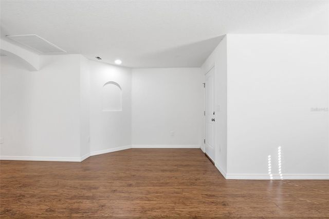 906 WYNNMERE WALK AVENUE, Ruskin, FL 33570