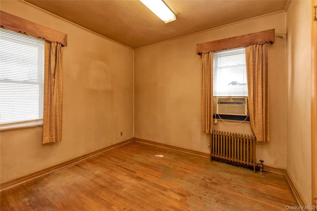 172-15 Effington Avenue, Flushing, NY 11358