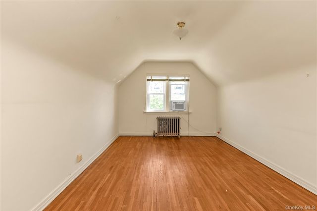 172-15 Effington Avenue, Flushing, NY 11358