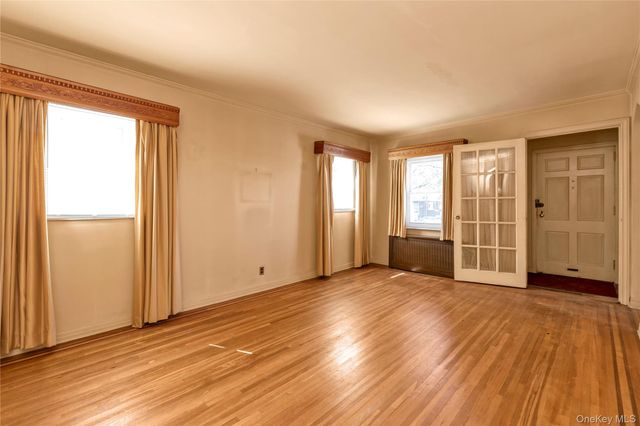 172-15 Effington Avenue, Flushing, NY 11358