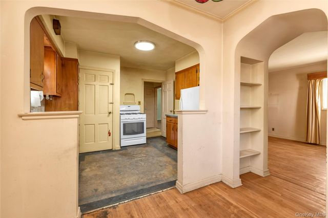 172-15 Effington Avenue, Flushing, NY 11358