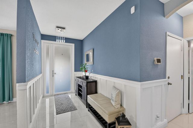 8890 Cobblestone Point Circle, Boynton Beach, FL 33472