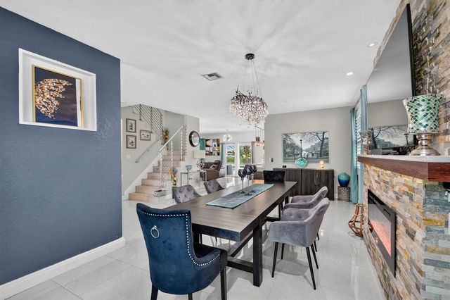 8890 Cobblestone Point Circle, Boynton Beach, FL 33472