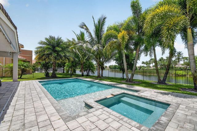 8890 Cobblestone Point Circle, Boynton Beach, FL 33472