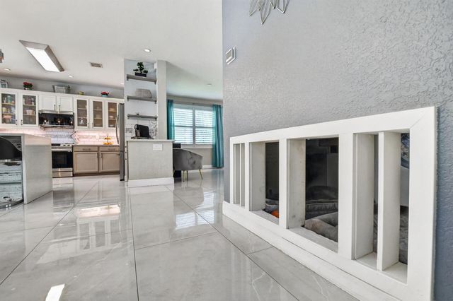 8890 Cobblestone Point Circle, Boynton Beach, FL 33472