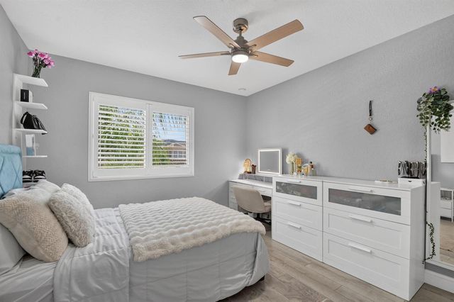 8890 Cobblestone Point Circle, Boynton Beach, FL 33472