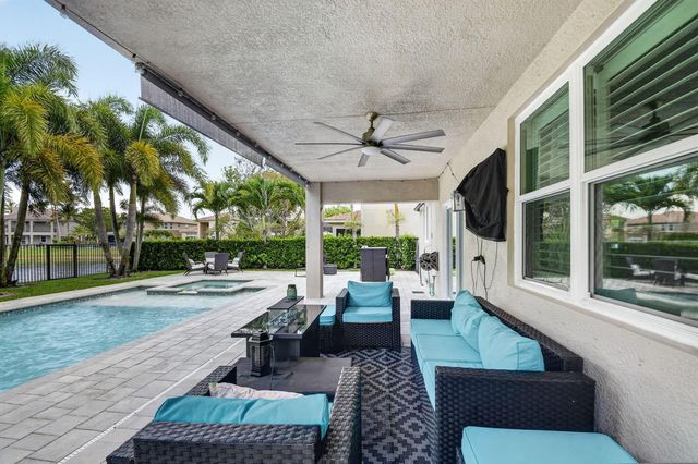 8890 Cobblestone Point Circle, Boynton Beach, FL 33472
