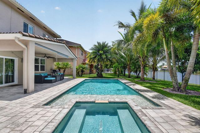 8890 Cobblestone Point Circle, Boynton Beach, FL 33472