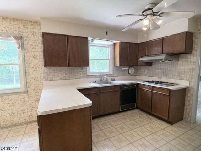 13 Greenwich Rd, Edison Twp., NJ 08820