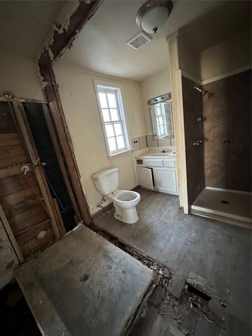 115 1st Street, Terrell, TX 75160