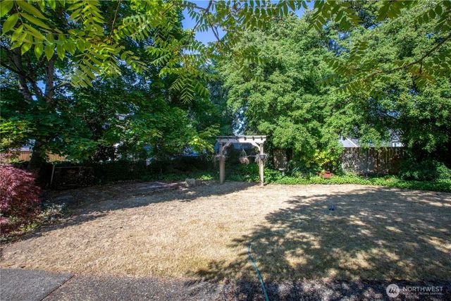 6621 Alfaretta Street SW, Lakewood, WA 98499