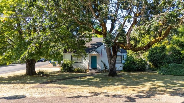 6621 Alfaretta Street SW, Lakewood, WA 98499