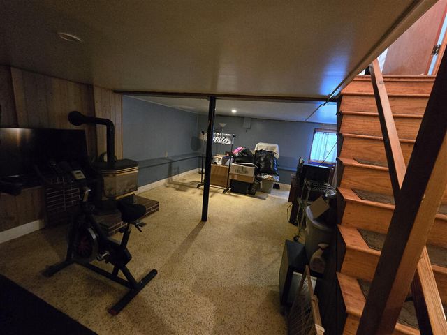 912 Hemlock RD, Salem, VA 24153