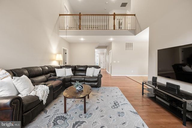 7224 WINNIPEG CT, Gainesville, VA 20155