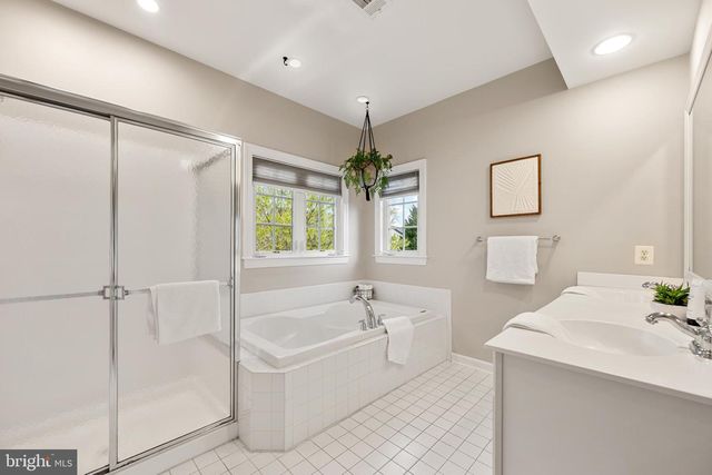 7224 WINNIPEG CT, Gainesville, VA 20155