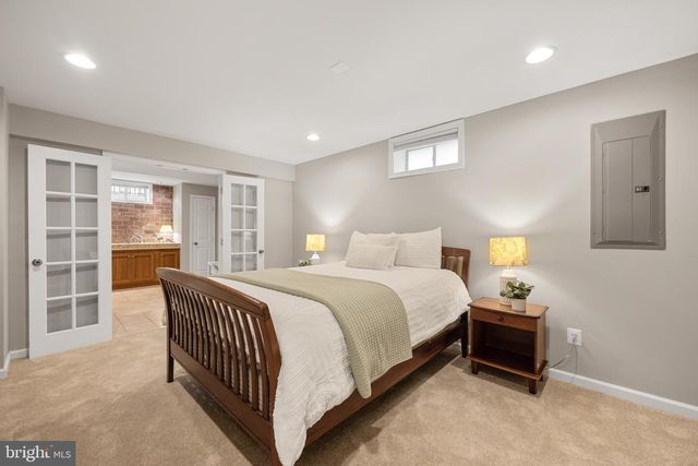 7224 WINNIPEG CT, Gainesville, VA 20155
