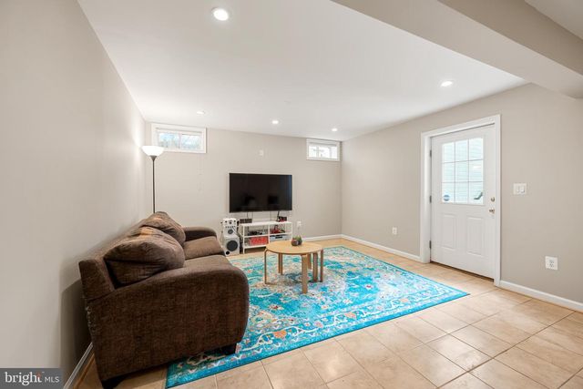 7224 WINNIPEG CT, Gainesville, VA 20155