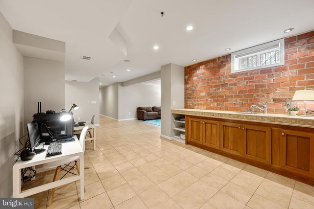 7224 WINNIPEG CT, Gainesville, VA 20155