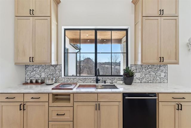 3832 SE 54th Place, Norman, OK 73072