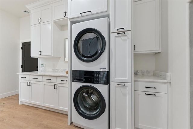 3832 SE 54th Place, Norman, OK 73072