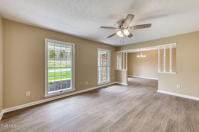 5509 Memorial Boulevard, Kingsport, TN 37664