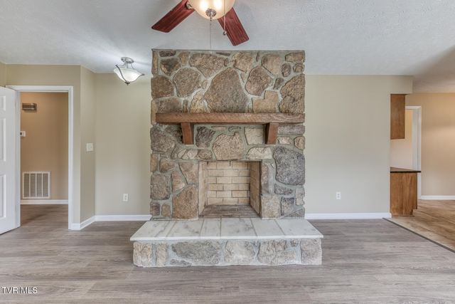 5509 Memorial Boulevard, Kingsport, TN 37664