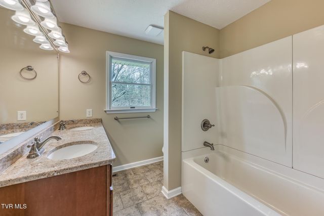 5509 Memorial Boulevard, Kingsport, TN 37664