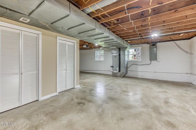 5509 Memorial Boulevard, Kingsport, TN 37664