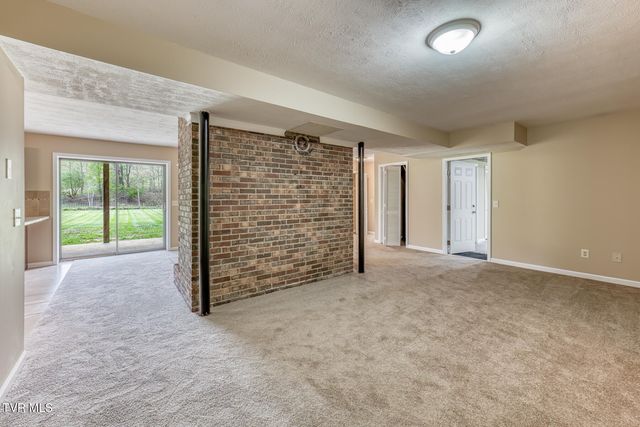 5509 Memorial Boulevard, Kingsport, TN 37664