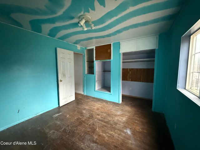 1151 E Fir AVE, Osburn, ID 83849