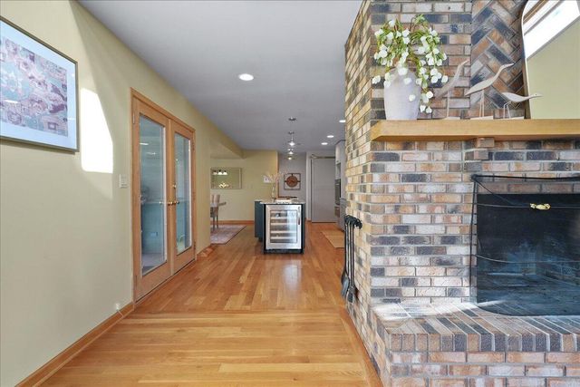 2828 Lakewood Trail, Chesterton, IN 46304