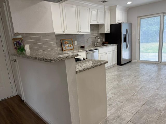 9626 Magnolia Ridge Drive, Houston, TX 77070