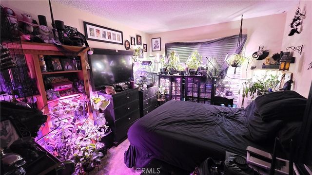 19460 Delight, Canyon Country, CA 91351