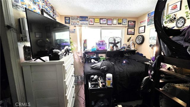 19460 Delight, Canyon Country, CA 91351