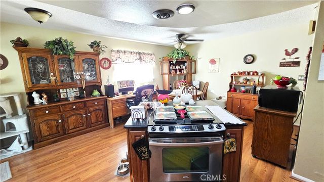 19460 Delight, Canyon Country, CA 91351