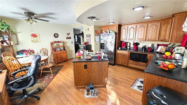 19460 Delight, Canyon Country, CA 91351