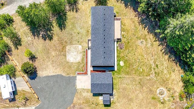 510 E Enchantment Heights Drive, Union, WA 98592
