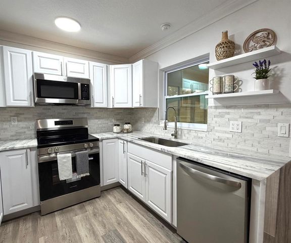 9310 SE 164TH PLACE, Summerfield, FL 34491